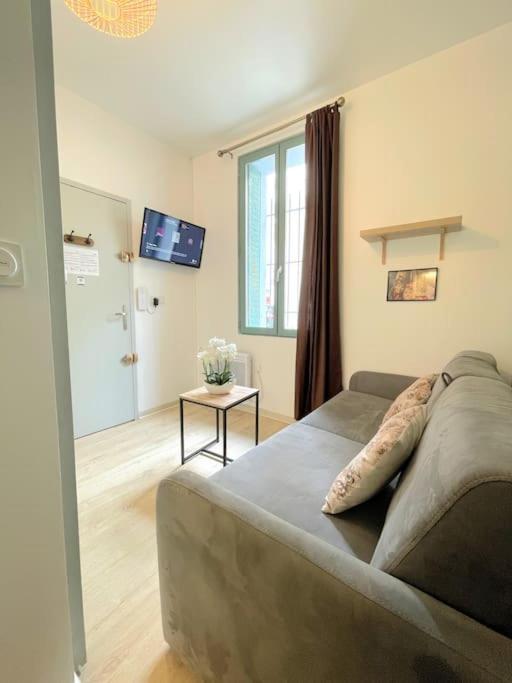 Mini-Studio De 10M² En Centre-Ville De Beziers Ngoại thất bức ảnh
